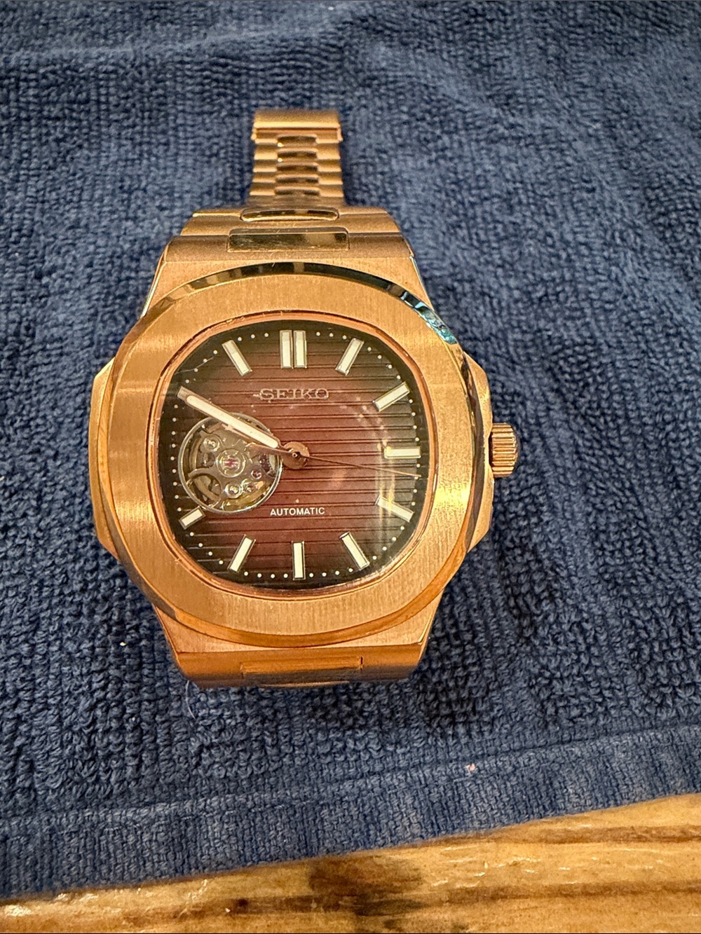 "SeikoNaut"  Rose Gold with chocolate dial MOD watch worn once. auto